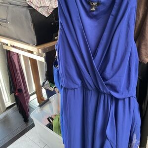 SLNY Women's Vibrant Blue Maxi Dress